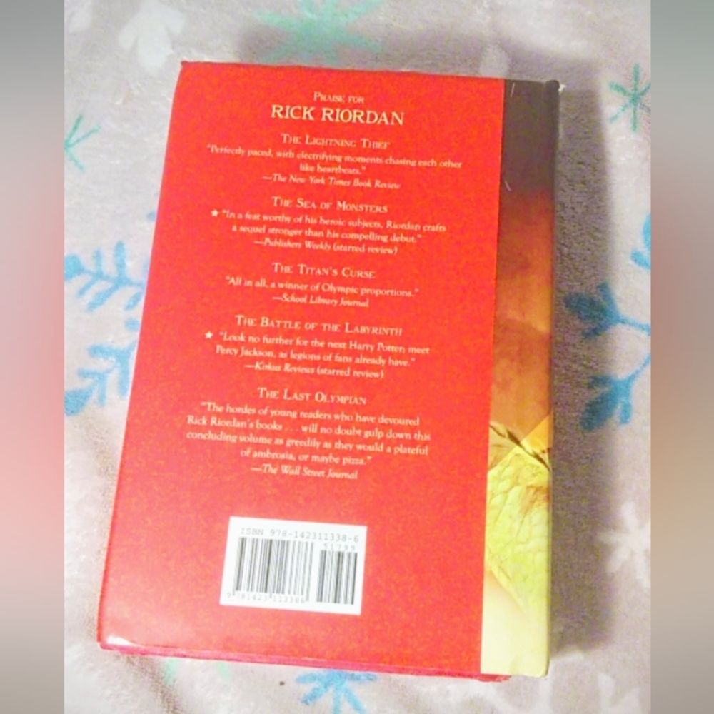 The Red Pyramid by Rick Riordan - Picture 2 of 3